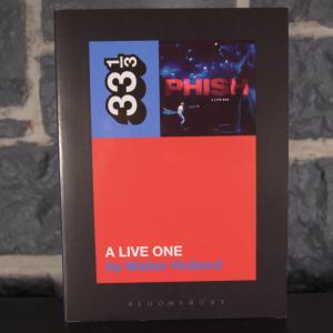 33 1-3 - A Live One (01)